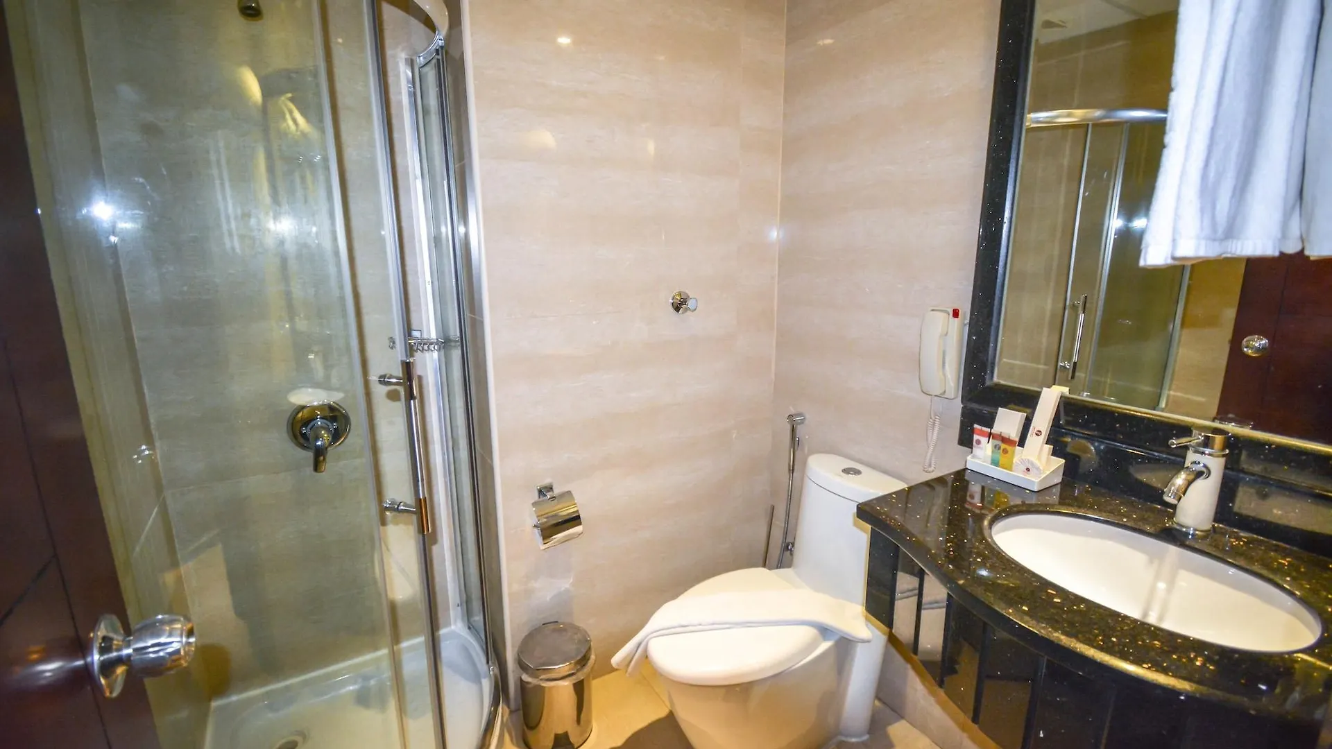 ****  Reef Global Hotel Mecca Saudi Arabia